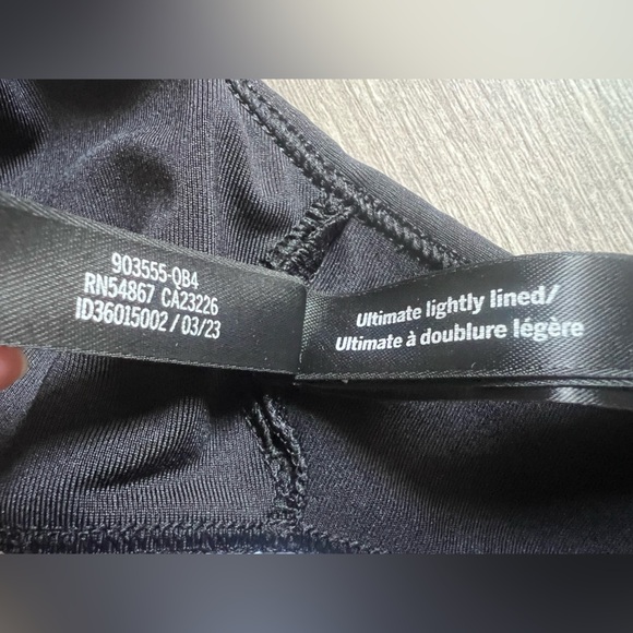 PINK Active Ultimate Lightly Lined Ladder Lace Up Detail Sports Bra. Size S - Picture 11 of 12